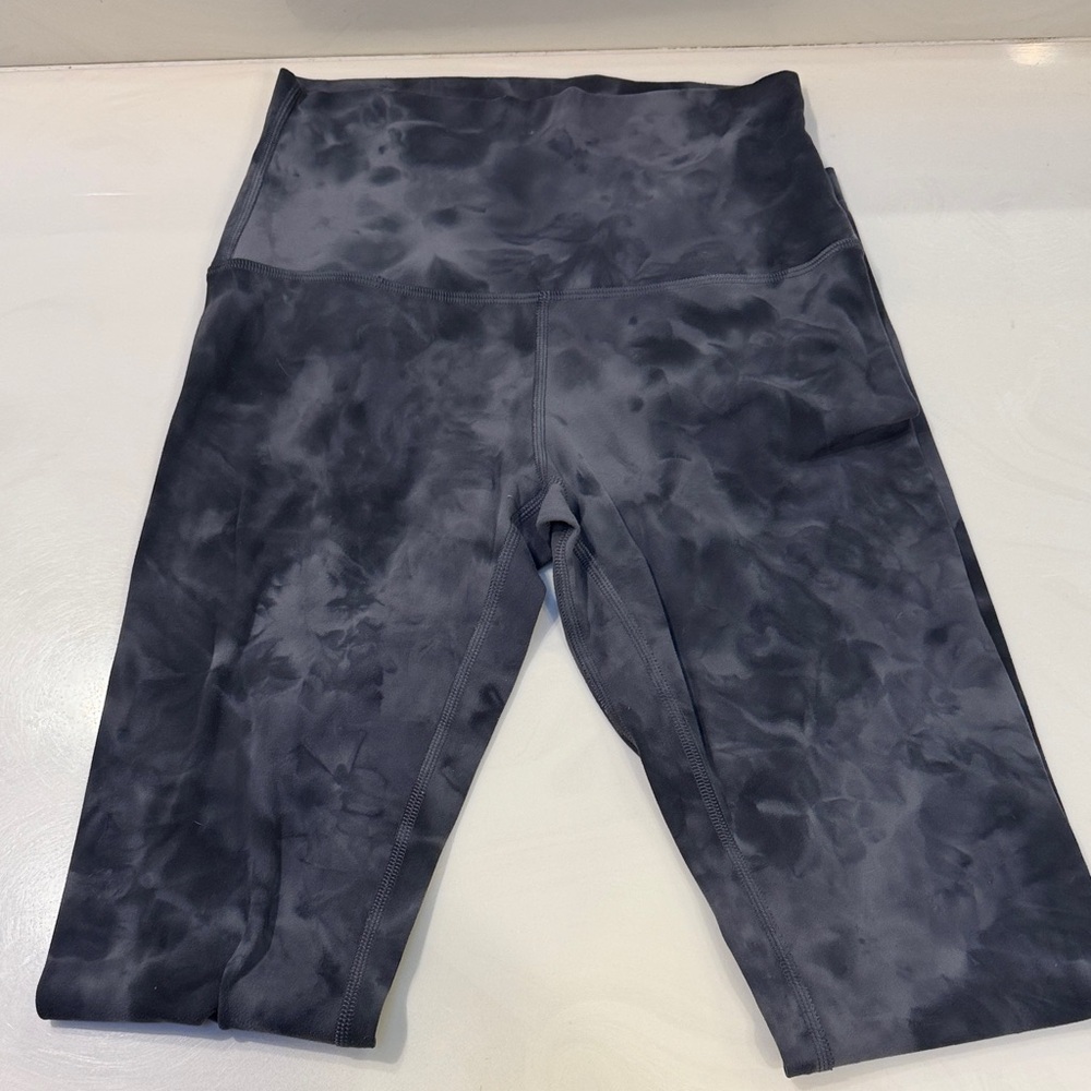 Lululemon Athletica Black Tie-Dye Leggings